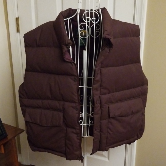 Cabela's Other - 🐏Brownish burgundy goose down vest🥾